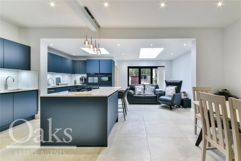 Main image of property: Bingham Road, Addiscombe