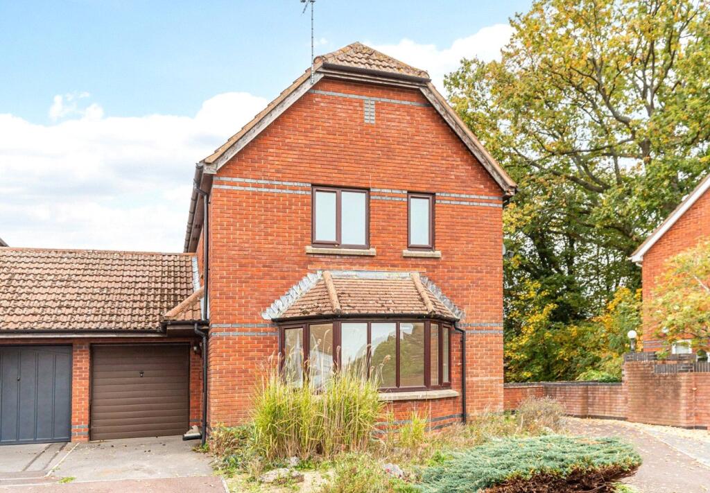Main image of property: Rowan Close, Pewsey, Wiltshire, SN9