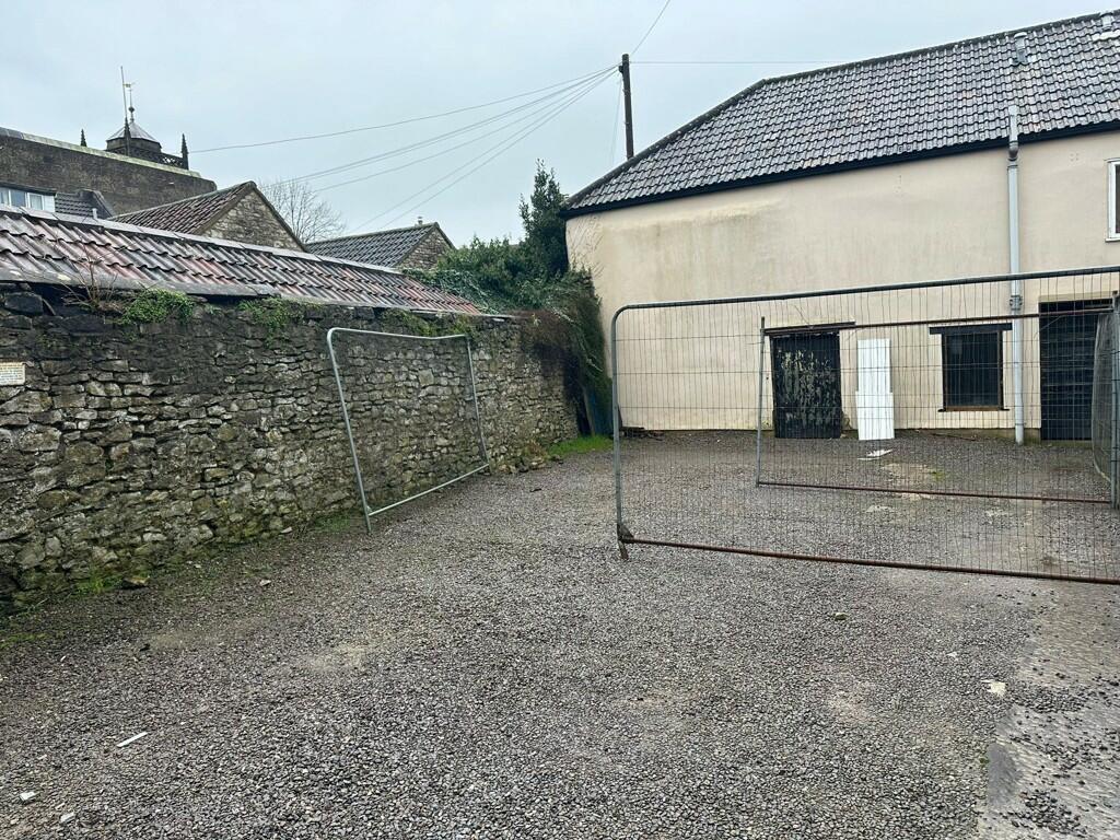 Additional property image - Former Lloyds Bank Building, 5, High Street, Shepton Mallet, BA4 5AB