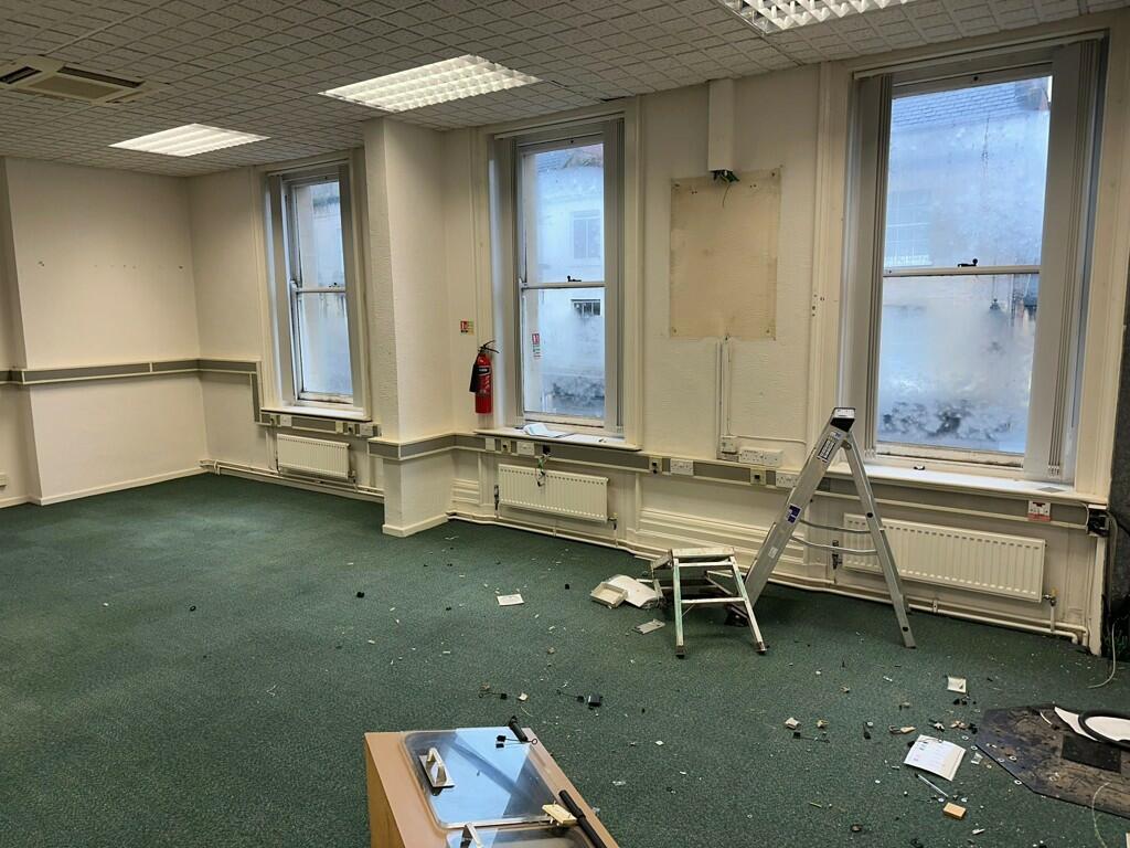 Additional property image - Former Lloyds Bank Building, 5, High Street, Shepton Mallet, BA4 5AB