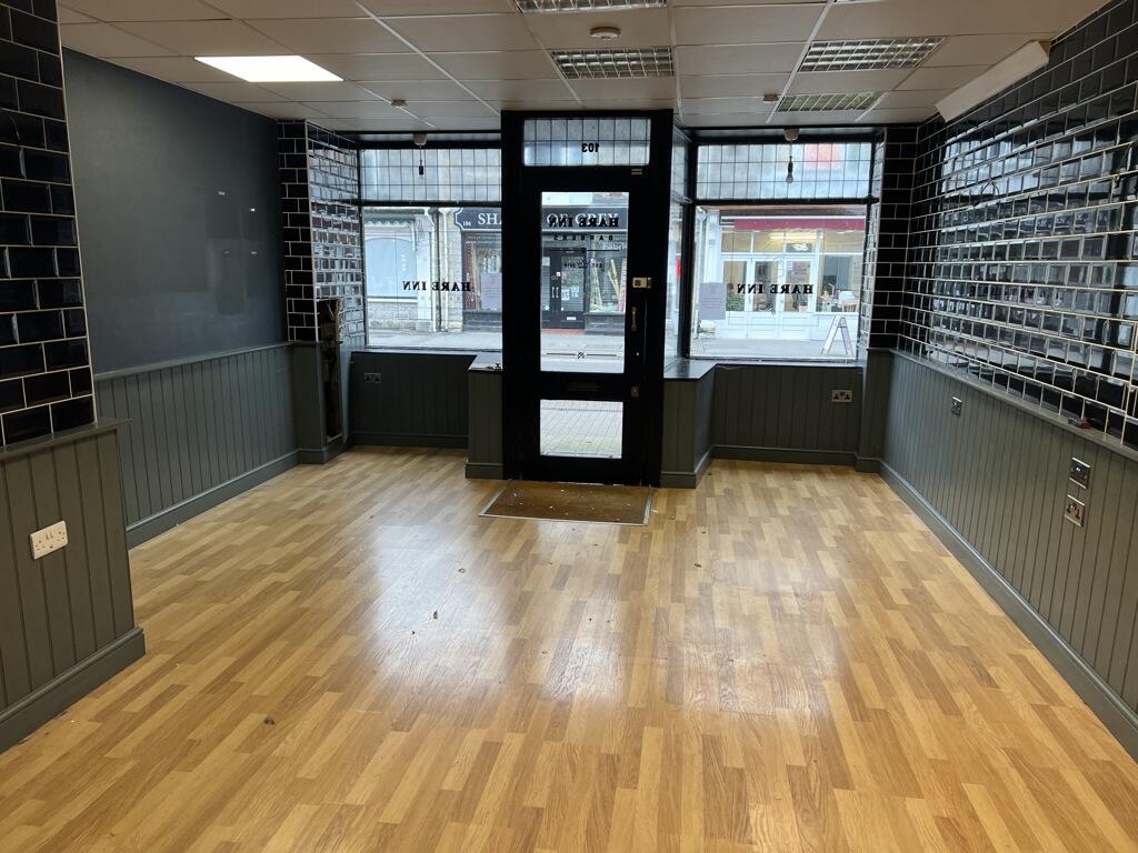Additional property image - 103 High Street, Street, BA16 0EY