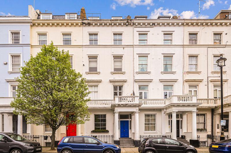 2 bedroom apartment for rent in Claverton Street, London, SW1V