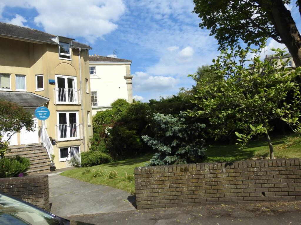 2 bedroom maisonette for rent in TFF Maisonette, Kensington Court, Clifton, Bristol BS8 3DJ, BS8