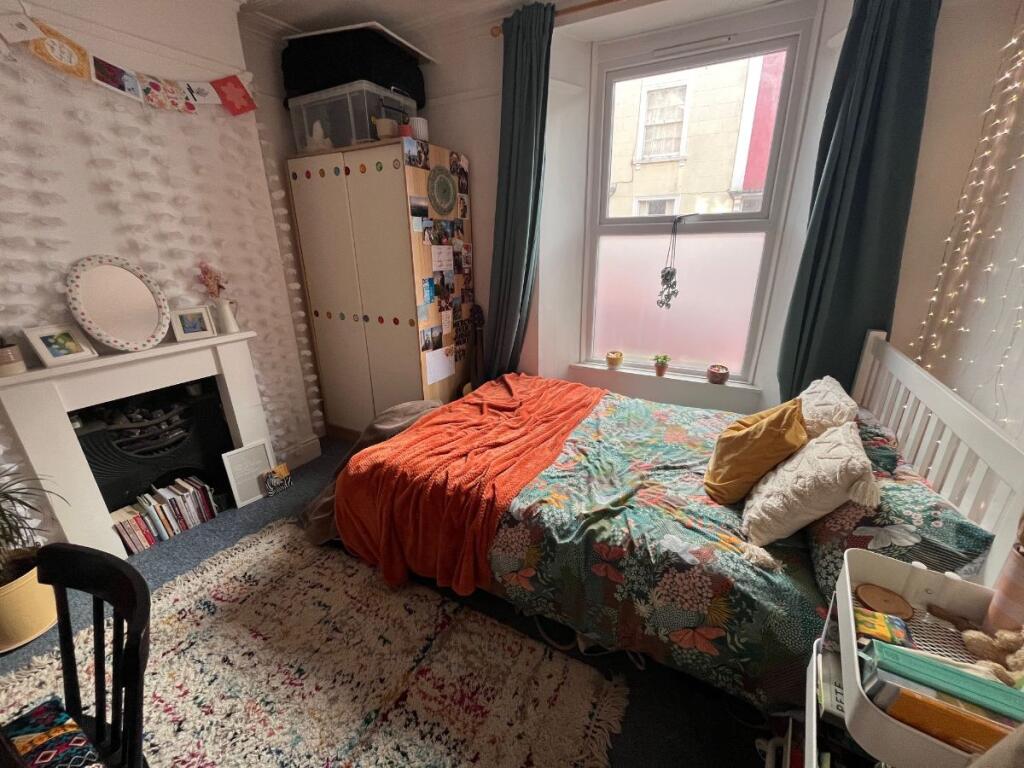 Additional property image - Southernhay Crescent, Bristol