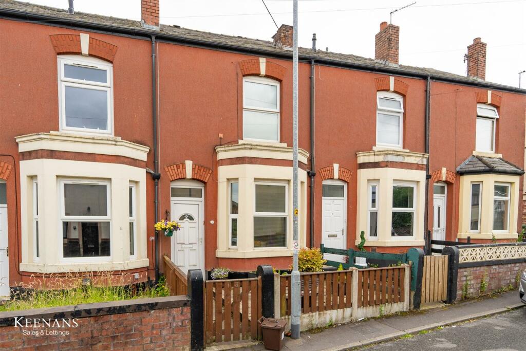 2 bedroom terraced house for sale in Partington Street, Rochdale, OL11