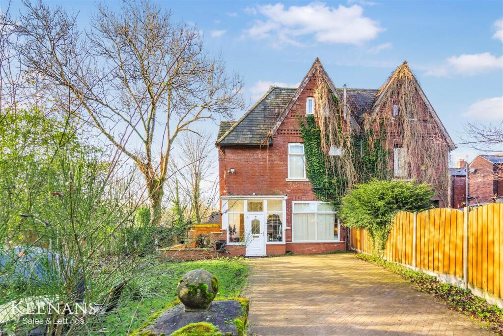 Main image of property: Deeplish Cottages, Rochdale