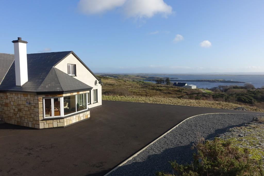 4 bedroom detached house for sale in Killybegs, Donegal, Ireland