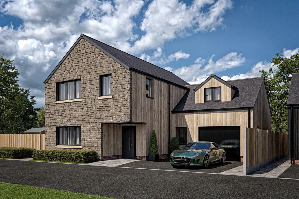 4 bedroom detached house for sale in Westleigh Road, Westerleigh