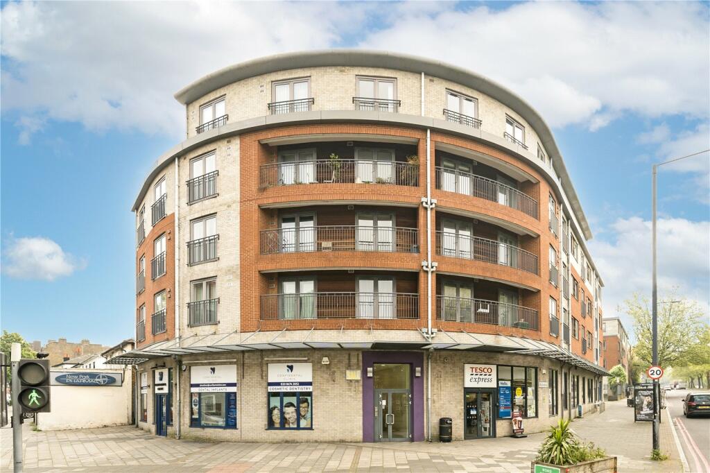 2 bedroom apartment for sale in Streatham Place, Streatham Hill, SW2