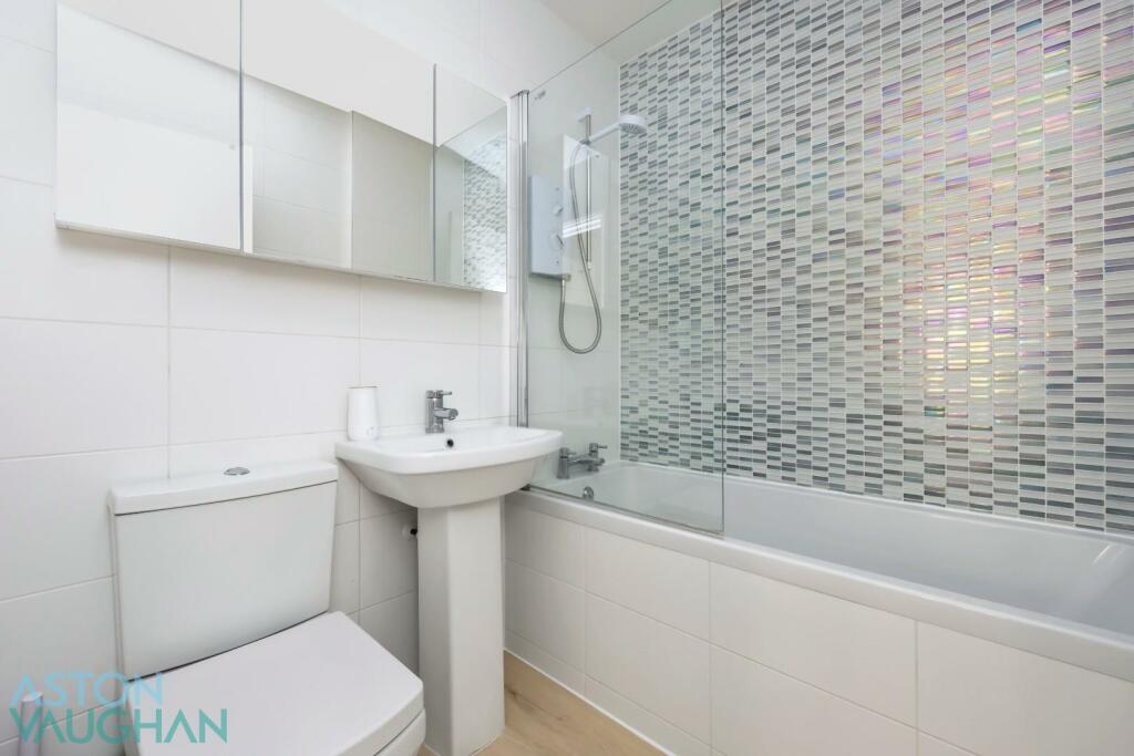 Additional property image - Marine Parade, Brighton