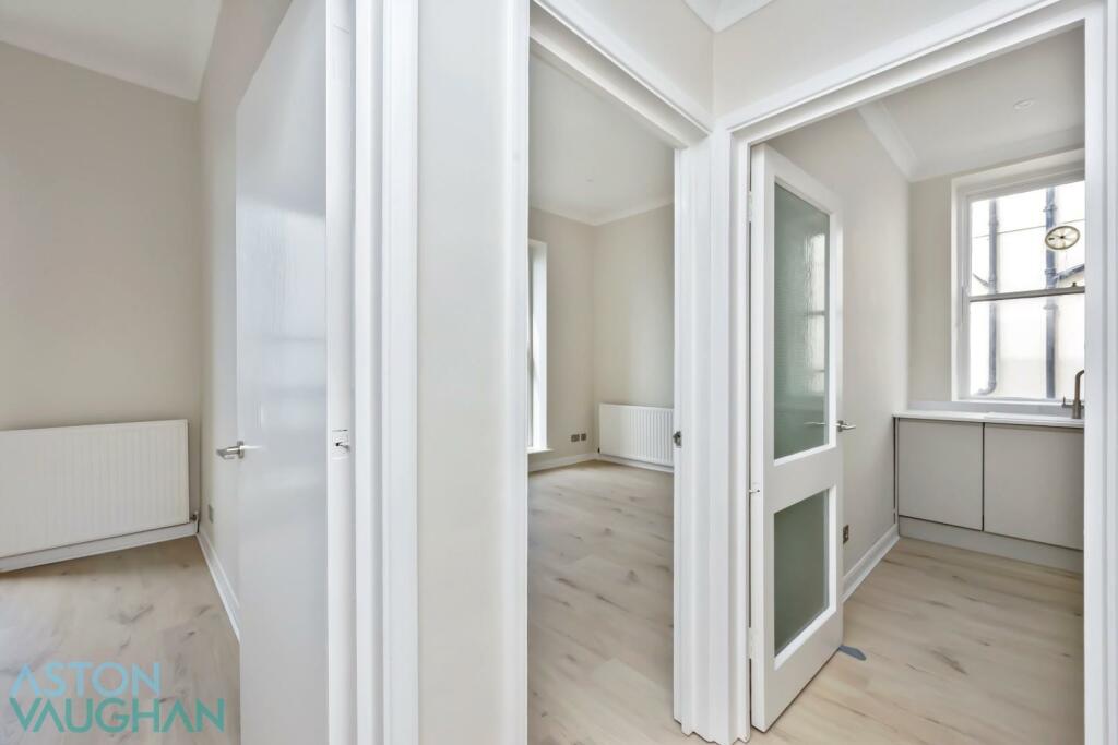 Additional property image - Marine Parade, Brighton