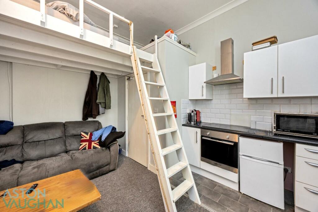 Additional property image - Atlingworth Street, Brighton