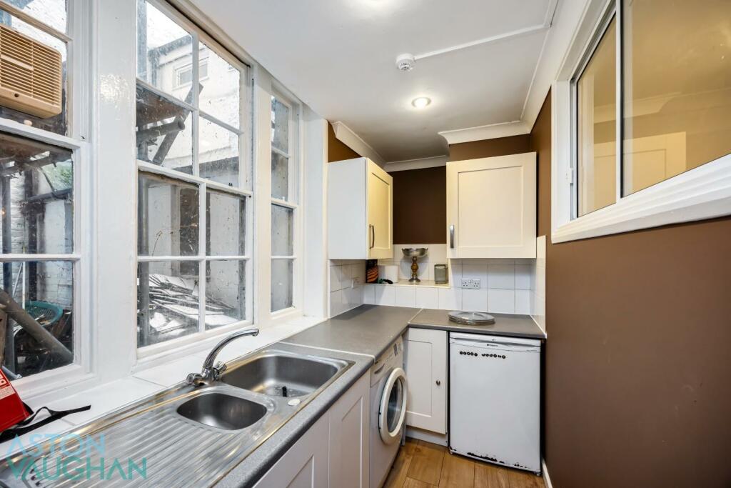 Additional property image - Atlingworth Street, Brighton