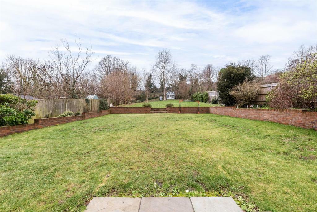 Additional property image - Brangwyn Drive, Brighton