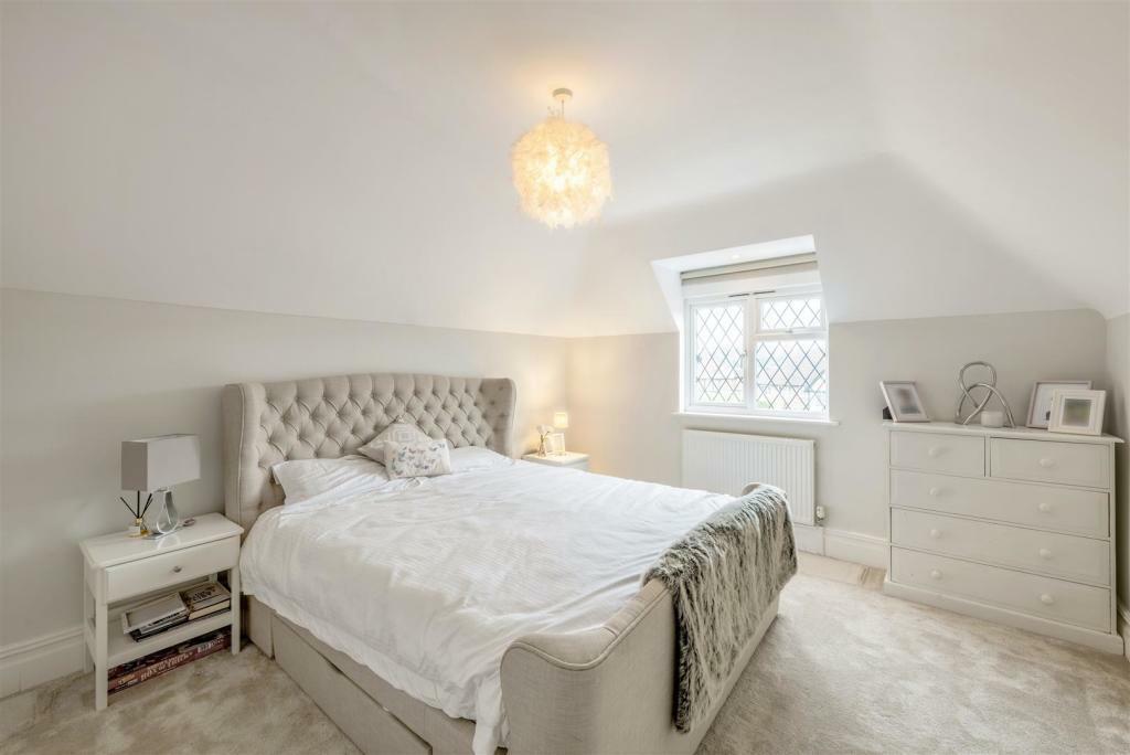 Additional property image - Brangwyn Drive, Brighton
