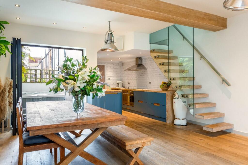 Additional property image - Gloucester Road, Brighton