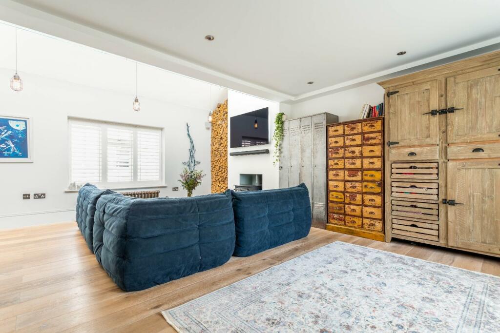 Additional property image - Gloucester Road, Brighton