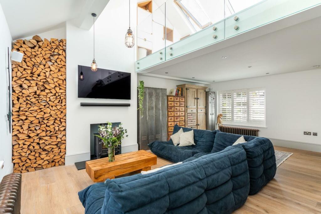 Additional property image - Gloucester Road, Brighton