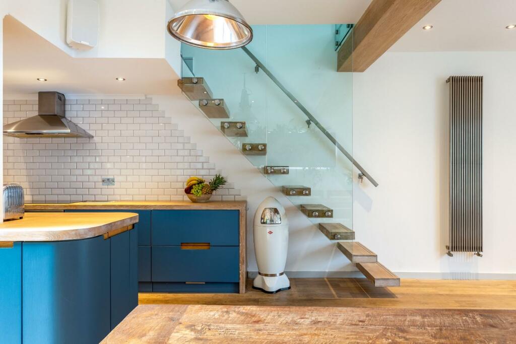 Additional property image - Gloucester Road, Brighton
