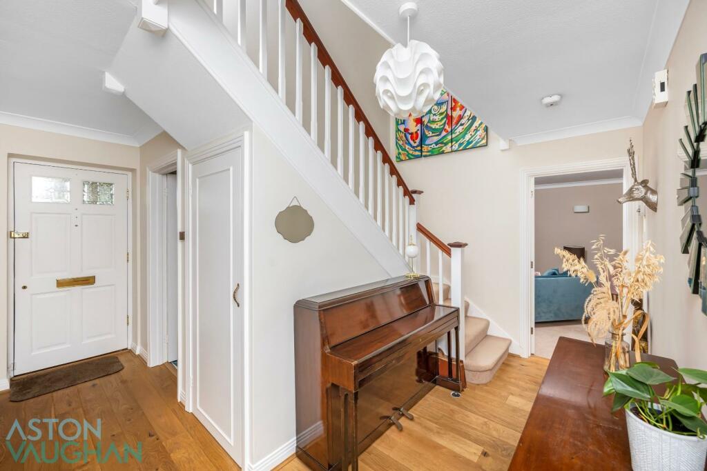 Additional property image - Hill Drive, Hove