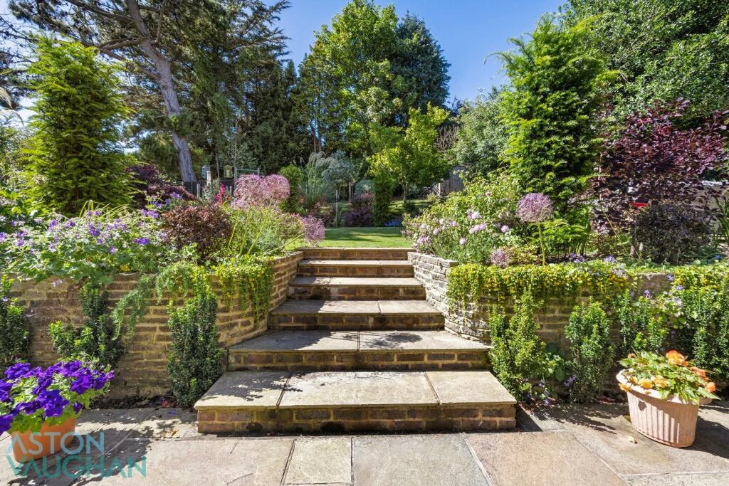 Additional property image - Hill Drive, Hove