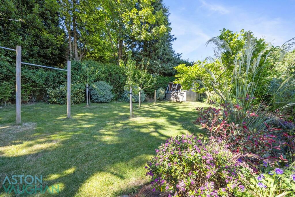 Additional property image - Hill Drive, Hove
