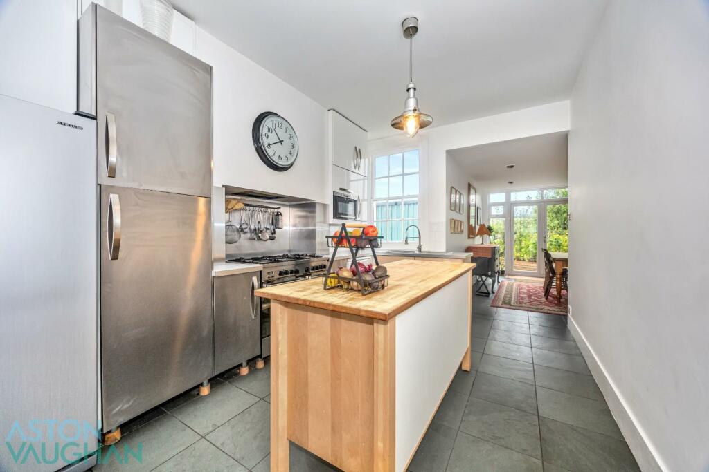 Additional property image - The Cliff, Brighton