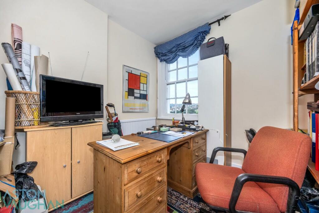 Additional property image - The Cliff, Brighton