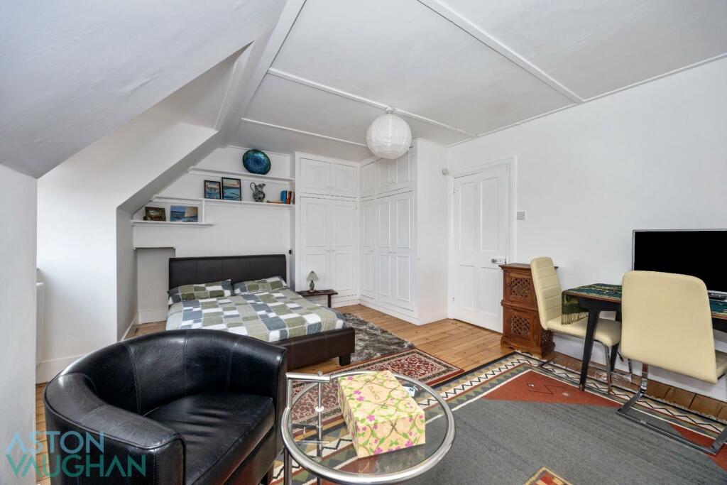 Additional property image - The Cliff, Brighton