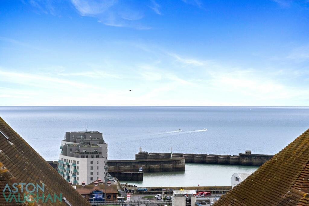 Additional property image - The Cliff, Brighton