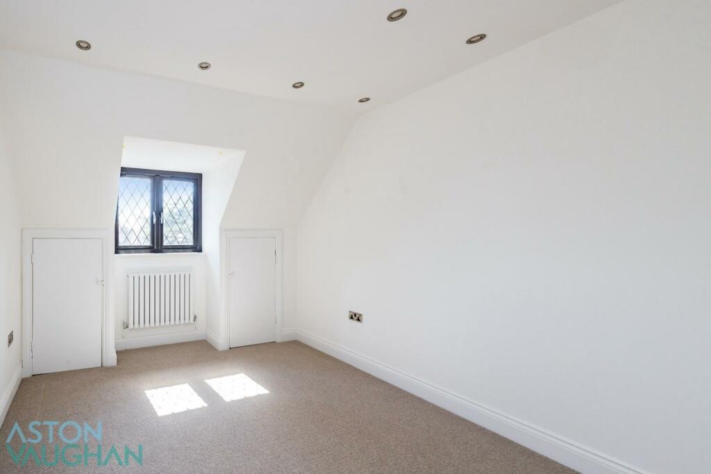 Additional property image - Woodlands, Hove
