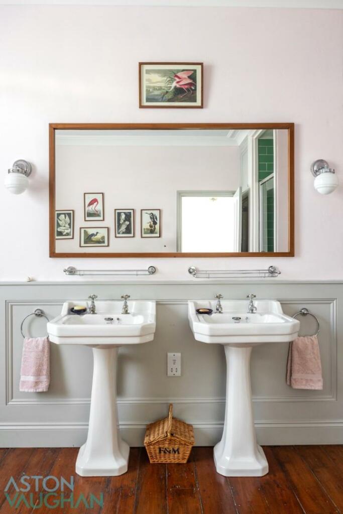 Additional property image - Belgrave Place, Brighton