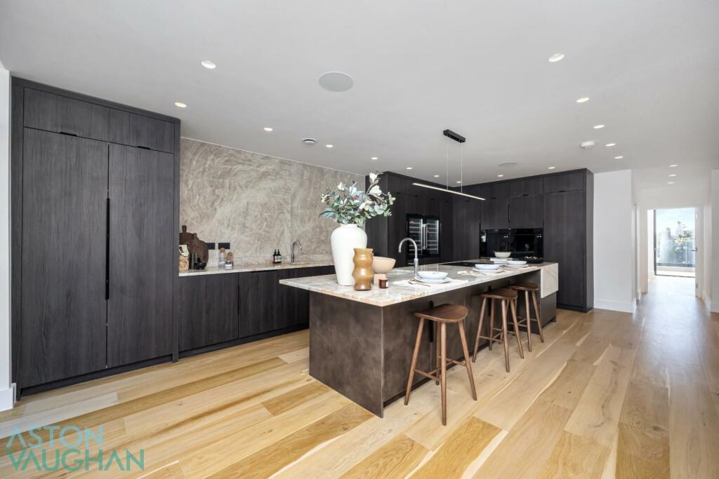 Additional property image - Hill Brow, Hove