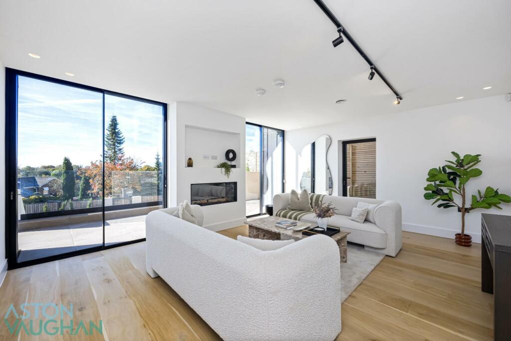 Additional property image - Hill Brow, Hove