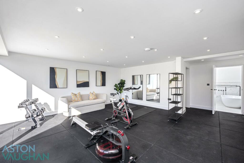 Additional property image - Hill Brow, Hove