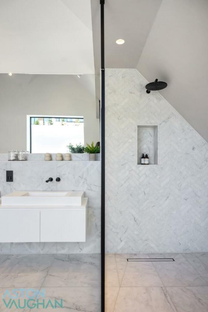 Additional property image - Hill Brow, Hove