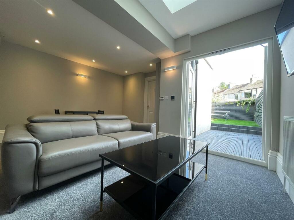 Additional property image - York Grove, Brighton, BN1