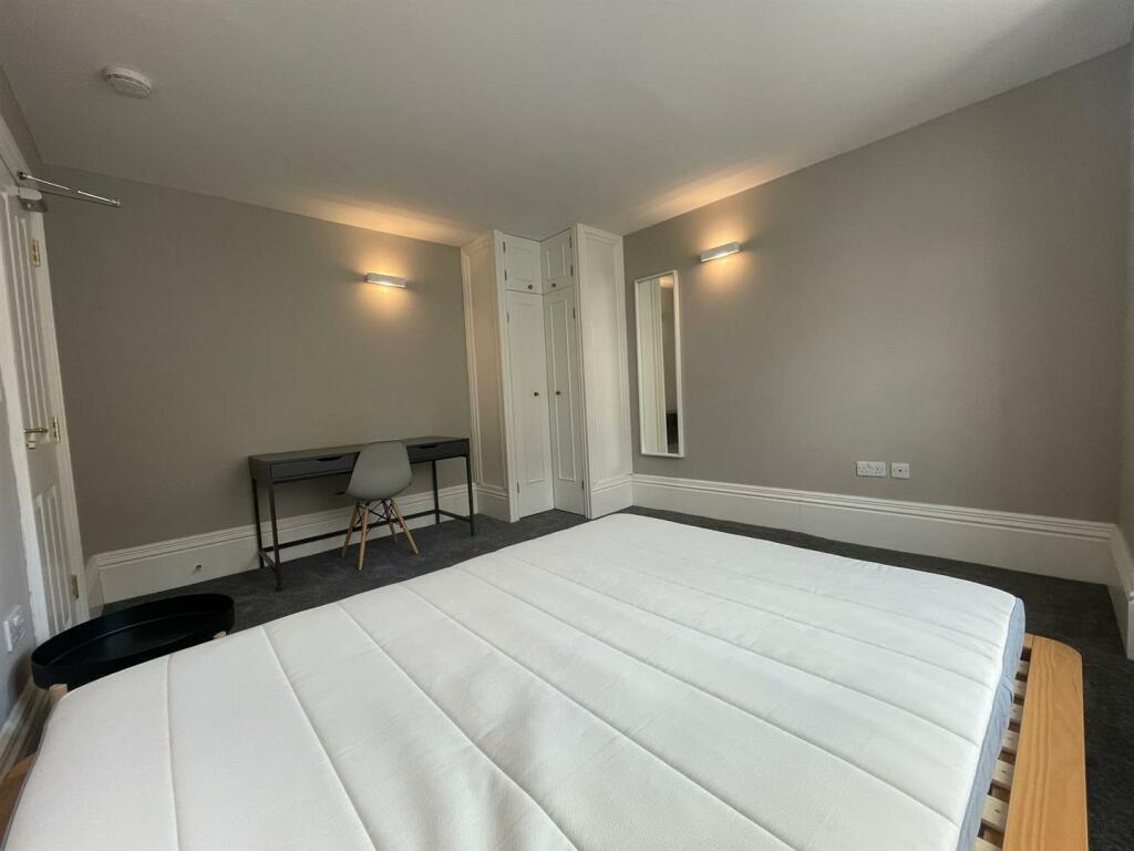 Additional property image - York Grove, Brighton, BN1