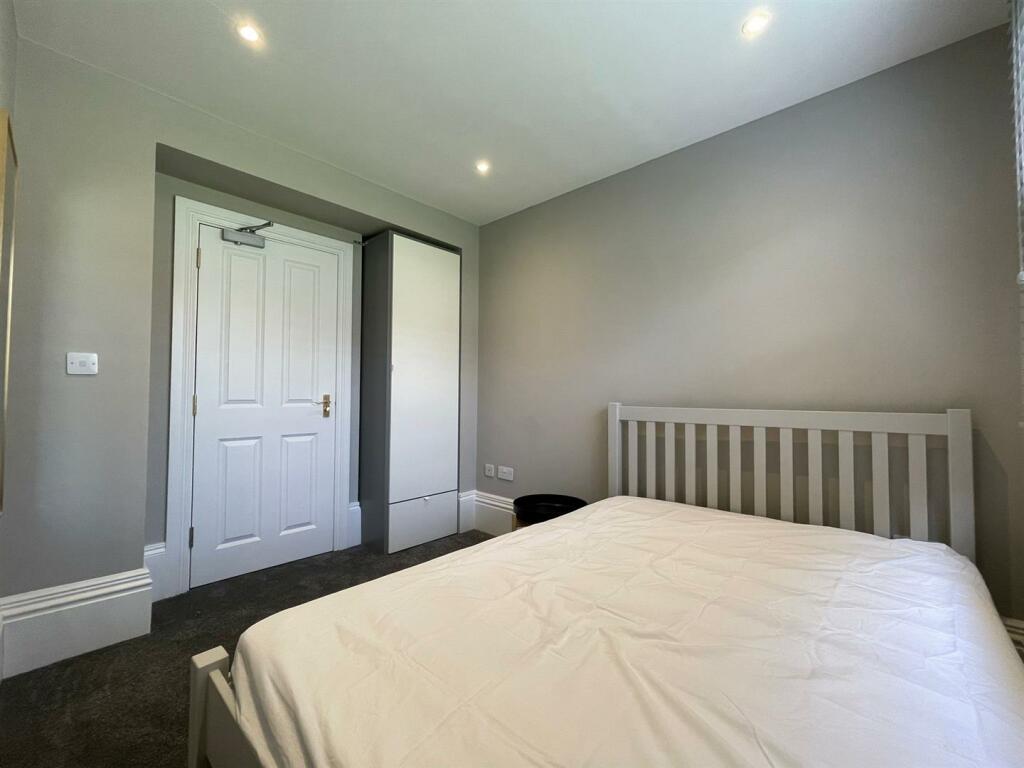 Additional property image - York Grove, Brighton, BN1