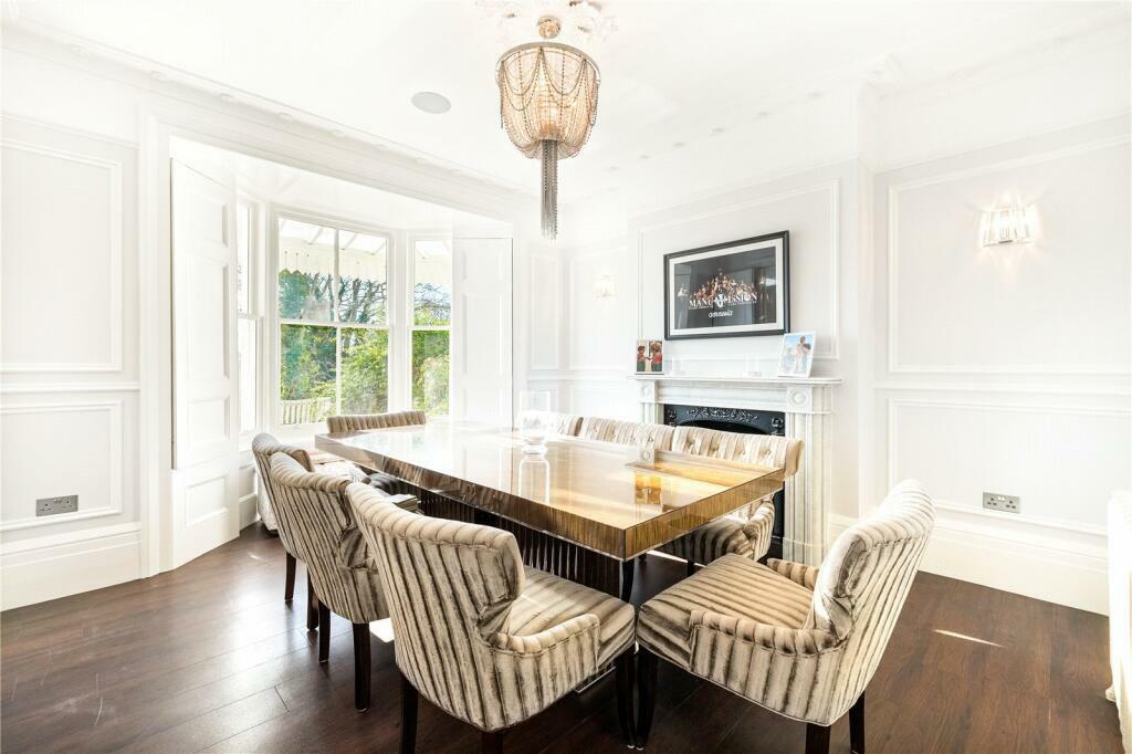 Additional property image - Clifton Terrace, Brighton