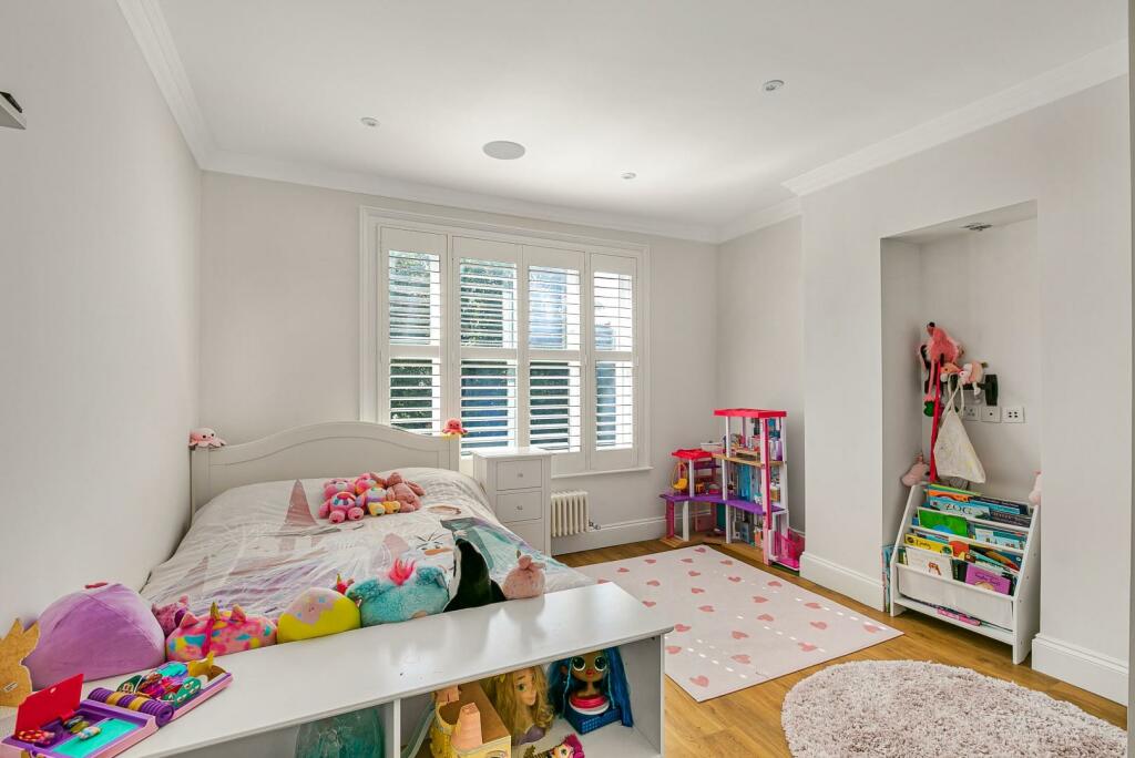 Additional property image - Clifton Terrace, Brighton