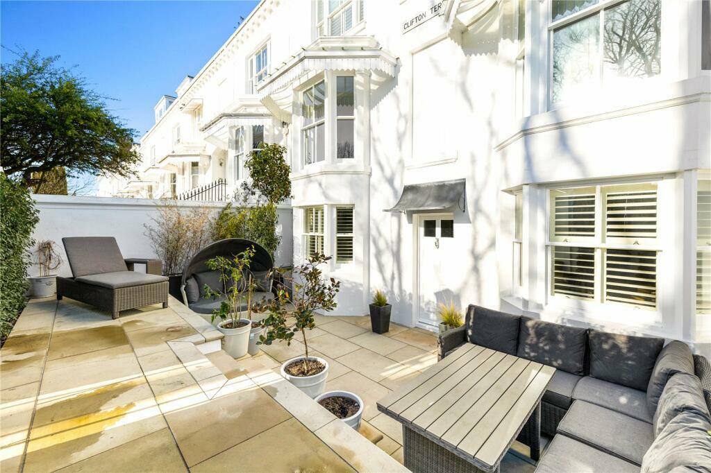 Additional property image - Clifton Terrace, Brighton