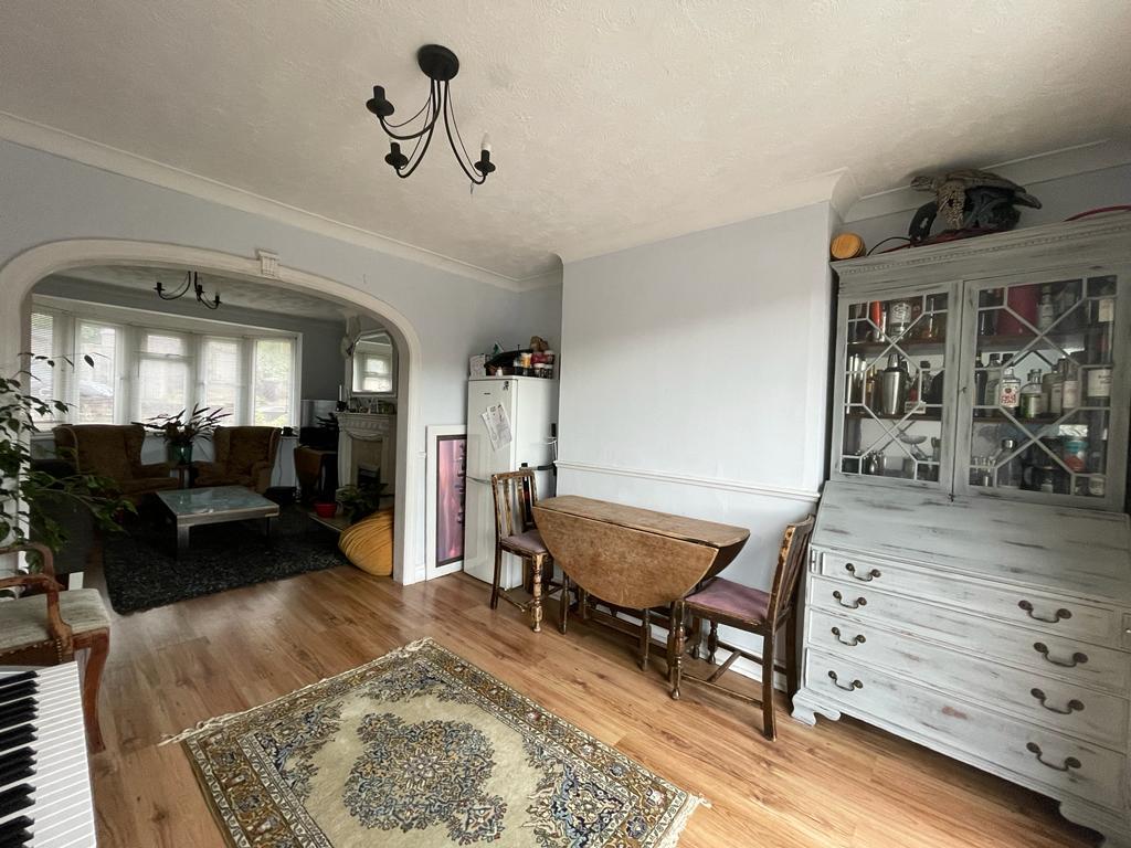 Additional property image - Dale Crescent, Brighton