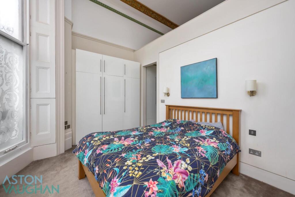Additional property image - Eastern Terrace, Brighton