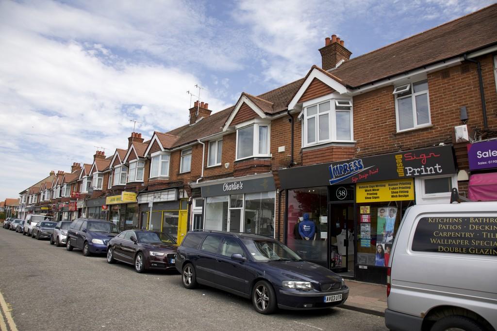 1 bedroom flat share for rent in Broadwater Road, Worthing, BN14