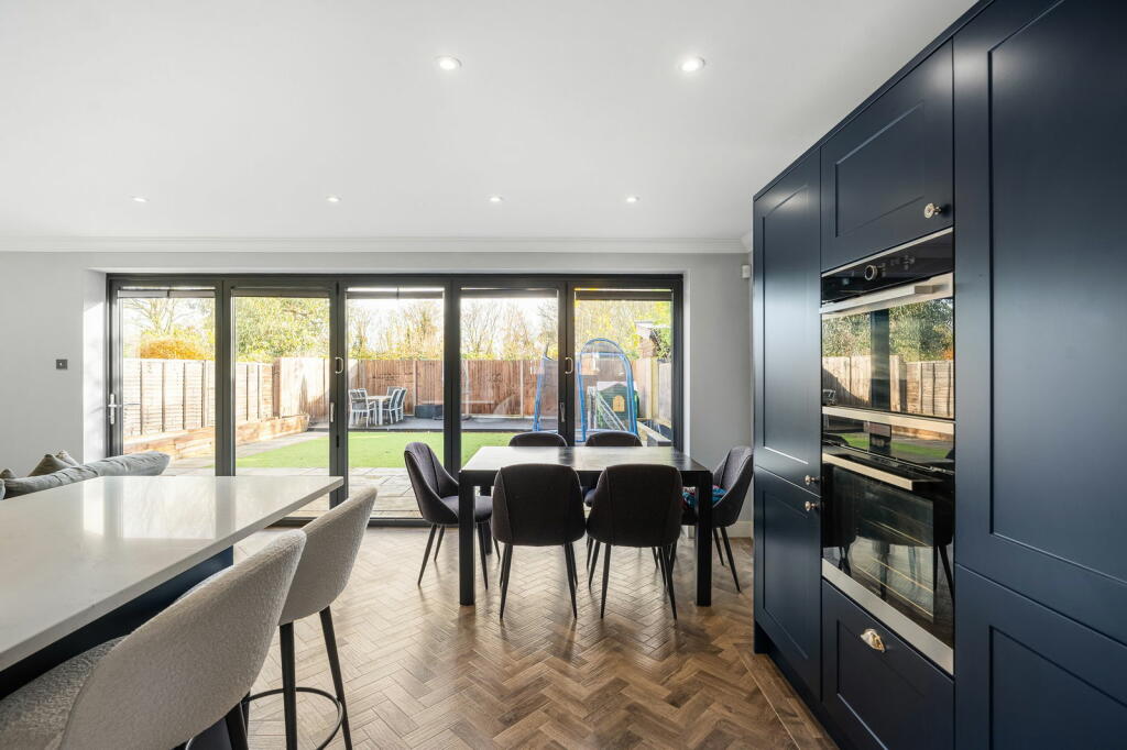 Additional property image - The Sandpipers, Gravesend, DA12 5QB