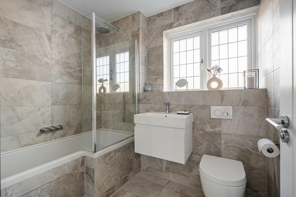 Additional property image - The Sandpipers, Gravesend, DA12 5QB