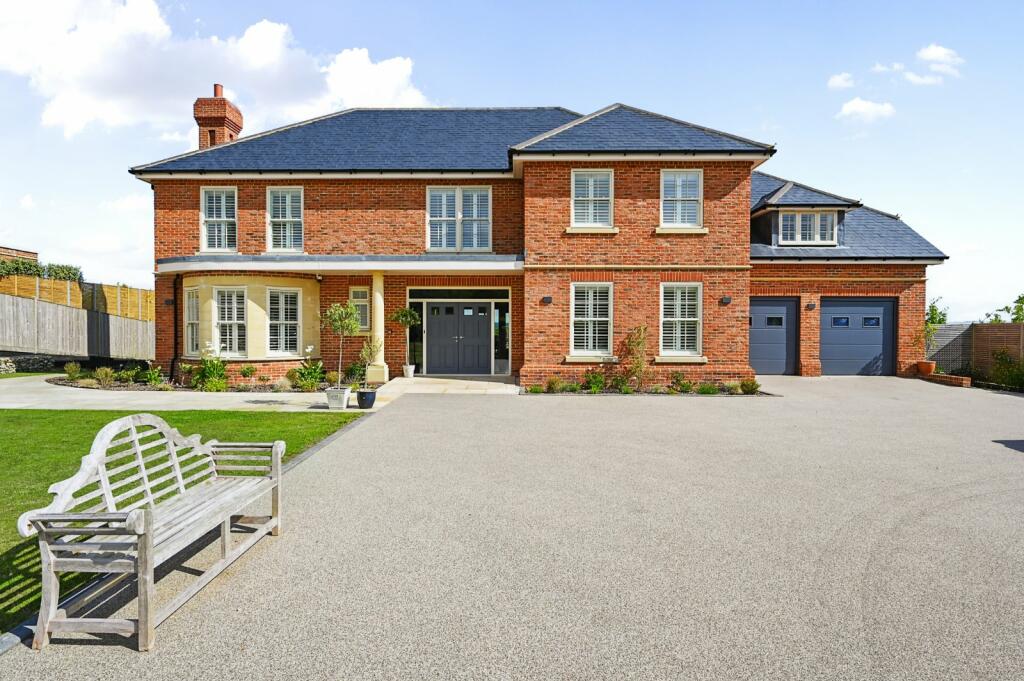 7 bedroom detached house for sale in Snowdrop Lane, Lindfield, RH16