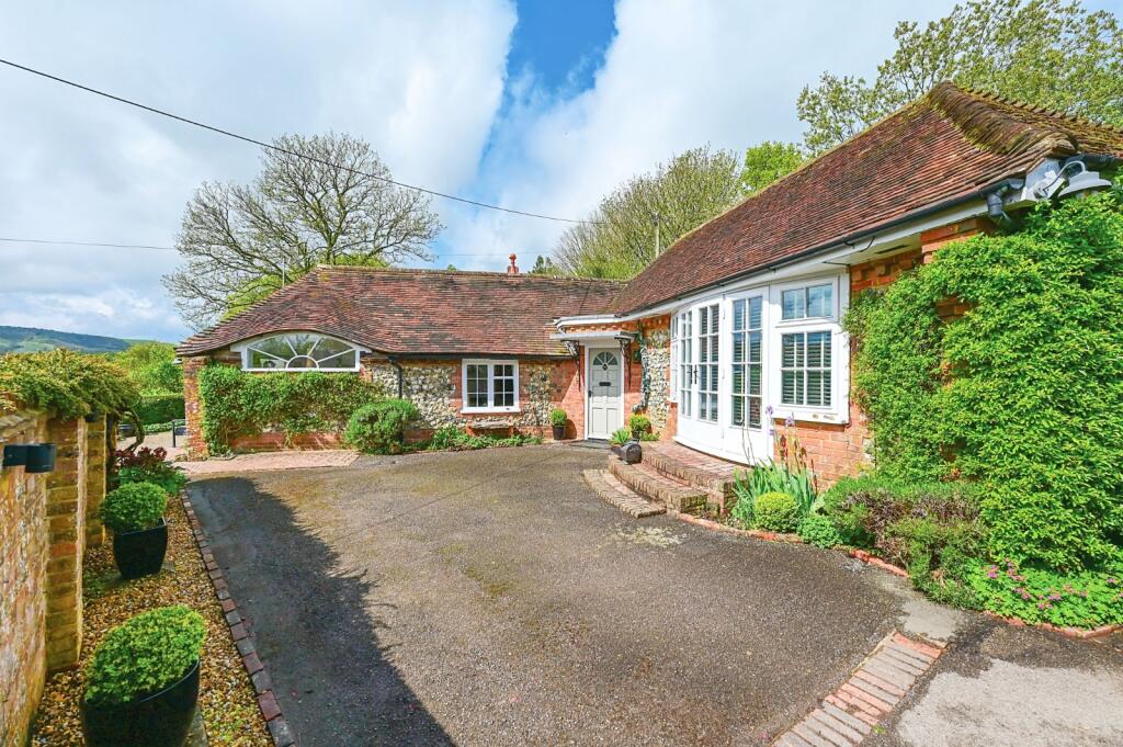 Main image of property: Ashurst Farm Lane, Streat, Plumpton, BN6