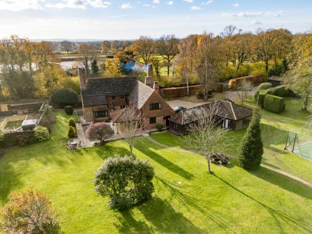 Main image of property: Coltstaple Lane, Horsham, West Sussex, RH13